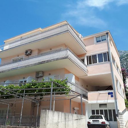 Apartments Veronika Макарська Екстер'єр фото