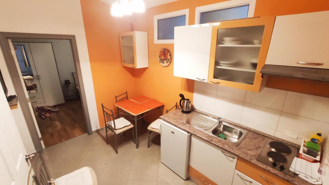 Apartments Veronika Макарська Екстер'єр фото