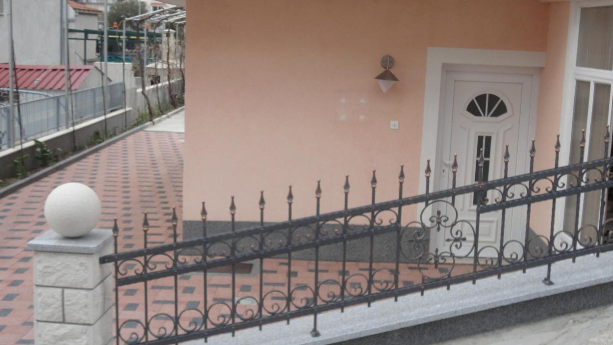 Apartments Veronika Макарська Екстер'єр фото